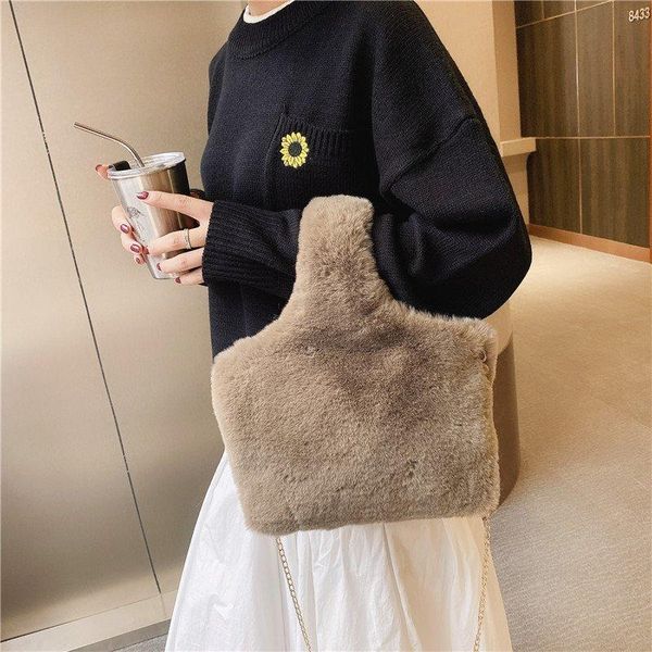 women brand faux fur totes crossbody bags for women chain sac a main mini retro luxury handbags bags designer bolsa
women brand faux fur totes crossbody bags for women chain sac a main mini retro luxury handbags bags designer bolsa