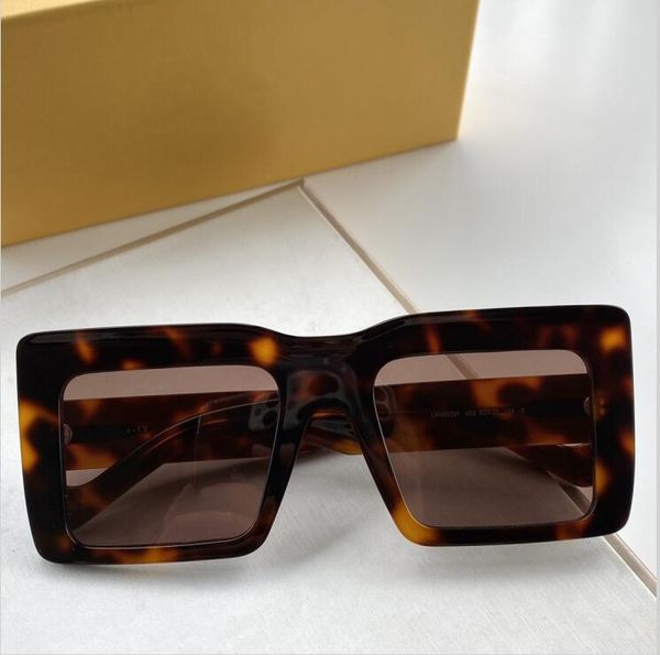 new 40032 mens sunglasses men sun glasses women sunglasses fashion style protects eyes gafas de sol lunettes de soleil with box
new 40032 mens sunglasses men sun glasses women sunglasses fashion style protects eyes gafas de sol lunettes de soleil with box