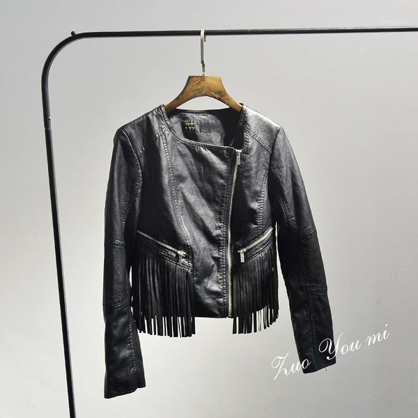 jaqueta feminina inverno real 2020 solid coats offer tassel full women jacket new spring and autumn leather long sleeve zipper1, Black;brown
jaqueta feminina inverno real 2020 solid coats offer tassel full women jacket new spring and autumn leather long sleeve zipper1, Black;brown
