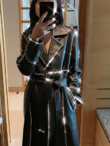 big brand, heavy craftsmanship, beaded, diamond, ladies, leather, coating, windbreaker jacket,new, women's wear, winter coat 201030, Black
big brand, heavy craftsmanship, beaded, diamond, ladies, leather, coating, windbreaker jacket,new, women's wear, winter coat 201030, Black