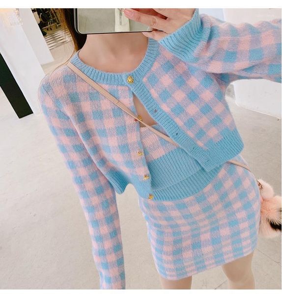 good quality 3 pieces set plaid knitted clothing women cardigan short+elastic waist mini short skirt camisole lovely1, Gray
good quality 3 pieces set plaid knitted clothing women cardigan short+elastic waist mini short skirt camisole lovely1, Gray