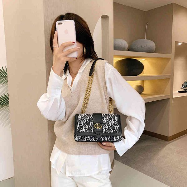 2022 latest luggage factory wholesale chain belt decoration women's bag autumn new leisure women's one shoulder messenger bag bags, Black;red
2022 latest luggage factory wholesale chain belt decoration women's bag autumn new leisure women's one shoulder messenger bag bags, Black;red