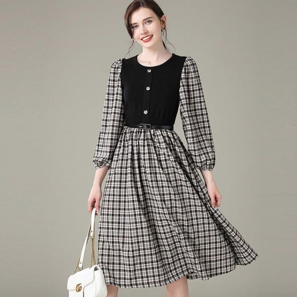 casual dresses vintage knitting patchwork plaid midi dress autumn winter women office long sleeve o-neck elegant slim sweater female, Black;gray
casual dresses vintage knitting patchwork plaid midi dress autumn winter women office long sleeve o-neck elegant slim sweater female, Black;gray
