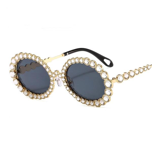 sunglasses 2021 luxury rhinestone women oval bling diamond brand sun glasses fashion female shades round gafas, White;black
sunglasses 2021 luxury rhinestone women oval bling diamond brand sun glasses fashion female shades round gafas, White;black