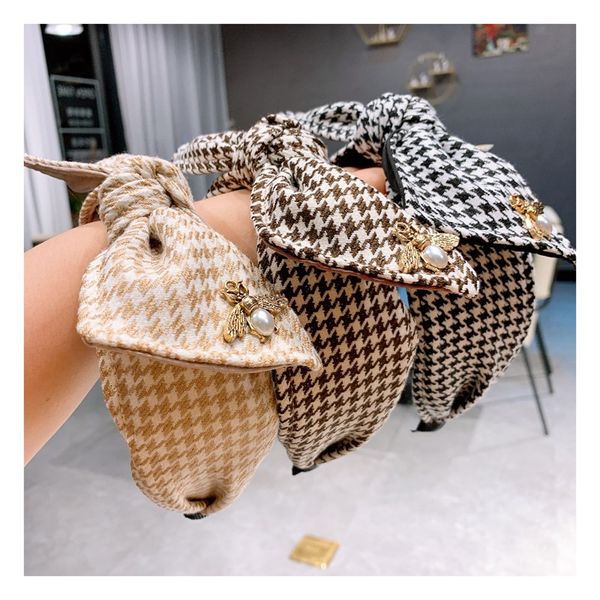 girls designer headband fashion kids bowknot plaid wind hair sticks woman children bee pearl checkered all-match hair ornaments s815, Slivery;white
girls designer headband fashion kids bowknot plaid wind hair sticks woman children bee pearl checkered all-match hair ornaments s815, Slivery;white
