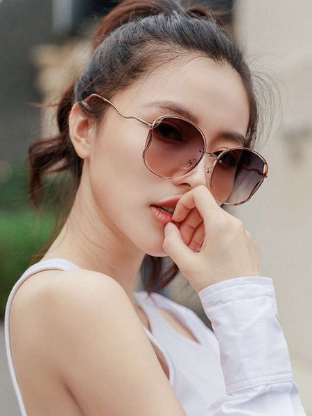 sunscreen women's sunglasses 2020 uv new round face net red sunglasses big face thin decorative glasses tide, White;black
sunscreen women's sunglasses 2020 uv new round face net red sunglasses big face thin decorative glasses tide, White;black