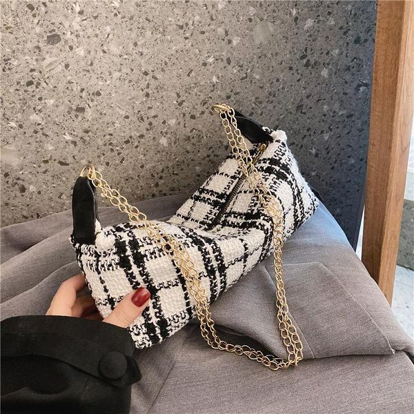 shoulder bag women 2020 new fashion stylish crossbody underarm bag, simple personality, woolen fabric, mini women handbag
shoulder bag women 2020 new fashion stylish crossbody underarm bag, simple personality, woolen fabric, mini women handbag