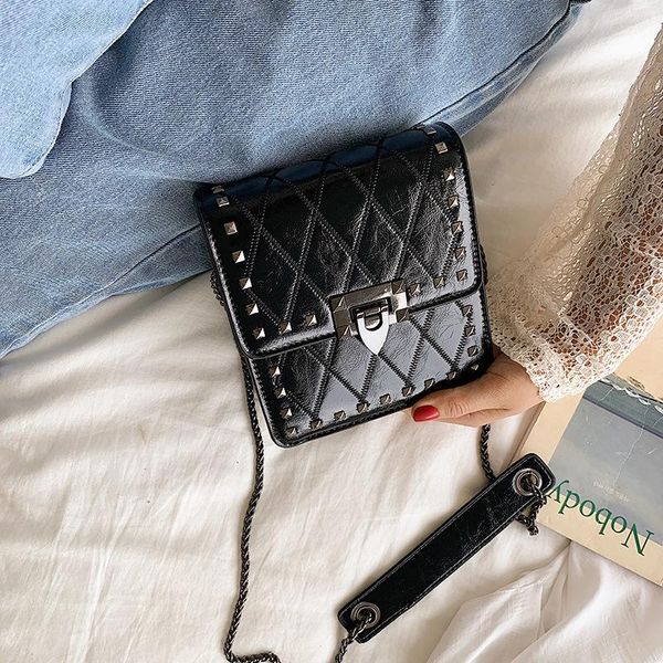 women messenger bag new designer mini luxury small square crossbody bag fashion chain rivet shoulder handbag
women messenger bag new designer mini luxury small square crossbody bag fashion chain rivet shoulder handbag