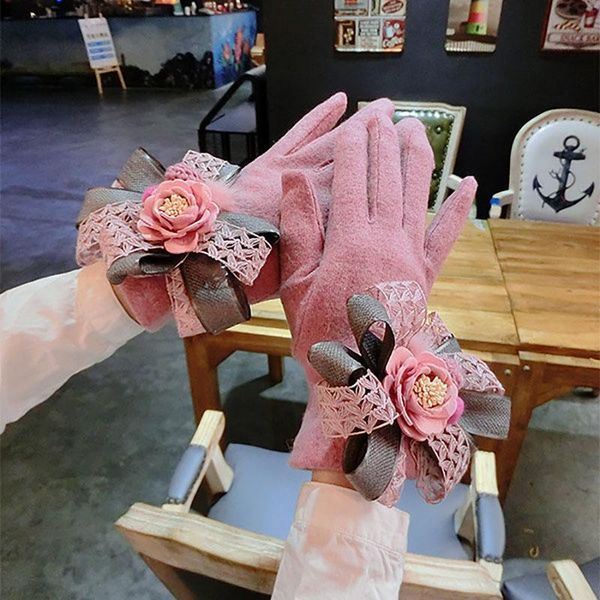 five fingers gloves women winter cashmere pink elegant female touchscreen driving camellia flower thicken warm guante agl220, Blue;gray
five fingers gloves women winter cashmere pink elegant female touchscreen driving camellia flower thicken warm guante agl220, Blue;gray