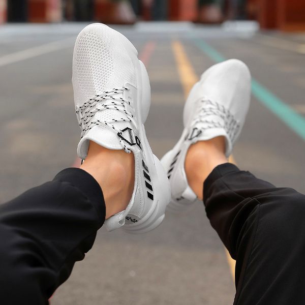2020 new summer of sports ultra-light light, breathable tide manly classic casual zapatillas shoes, Black;brown
2020 new summer of sports ultra-light light, breathable tide manly classic casual zapatillas shoes, Black;brown