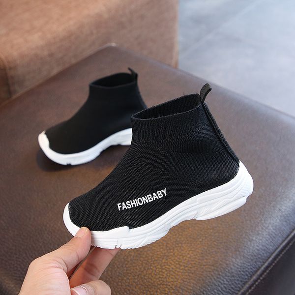 leisure running net sneackers spring breathable new fashionable sports girls for boys brand kids summer shoes, Black;red
leisure running net sneackers spring breathable new fashionable sports girls for boys brand kids summer shoes, Black;red