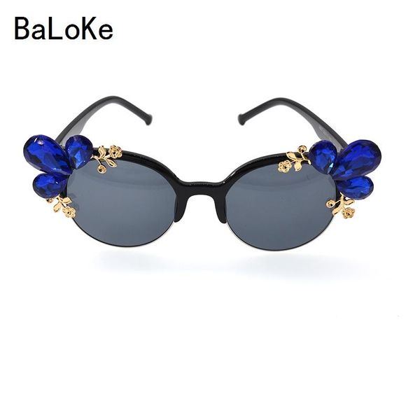 sunglasses vintage women crystal cat eye baroque retro rhinestone outdoor summer beach casual sun glasses, White;black
sunglasses vintage women crystal cat eye baroque retro rhinestone outdoor summer beach casual sun glasses, White;black
