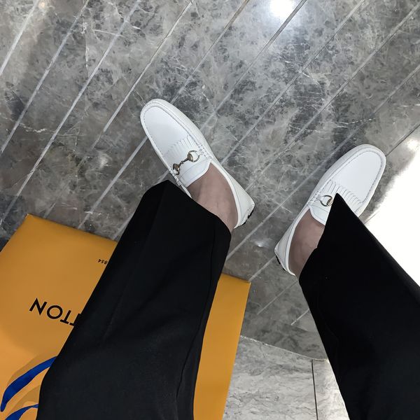 daio mens korean spring and summer horse's title button pea leather men's versatile casual white gentry shoes men
daio mens korean spring and summer horse's title button pea leather men's versatile casual white gentry shoes men