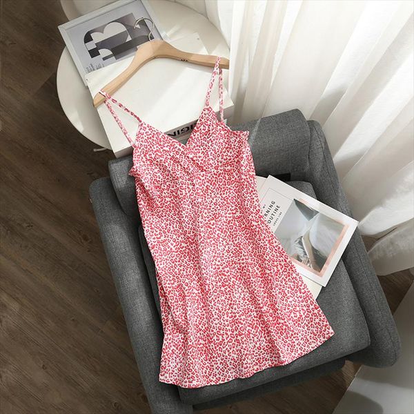 slim gilrs sweet leopard midi dress 2020 summer fashion ladies soft bomb strap dresses cute female elegant dress women chic, Black;gray
slim gilrs sweet leopard midi dress 2020 summer fashion ladies soft bomb strap dresses cute female elegant dress women chic, Black;gray