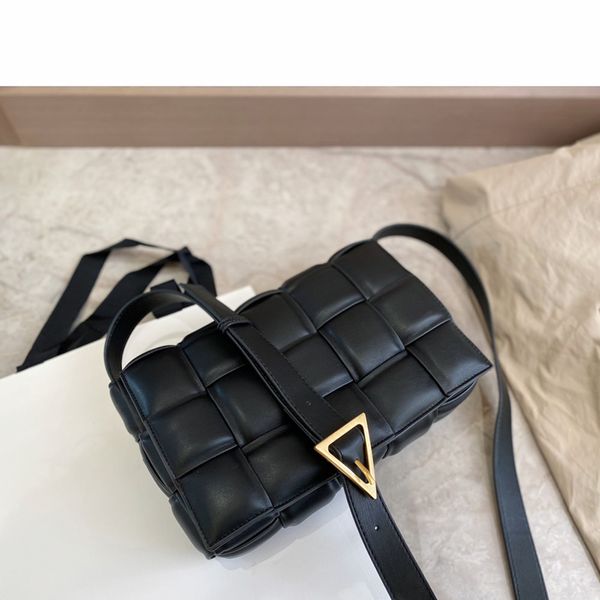 leather quality crossbody bags bag 26cm messenger bags high shopping women bag classic boutique women real shoulder euduc, Red;black
leather quality crossbody bags bag 26cm messenger bags high shopping women bag classic boutique women real shoulder euduc, Red;black