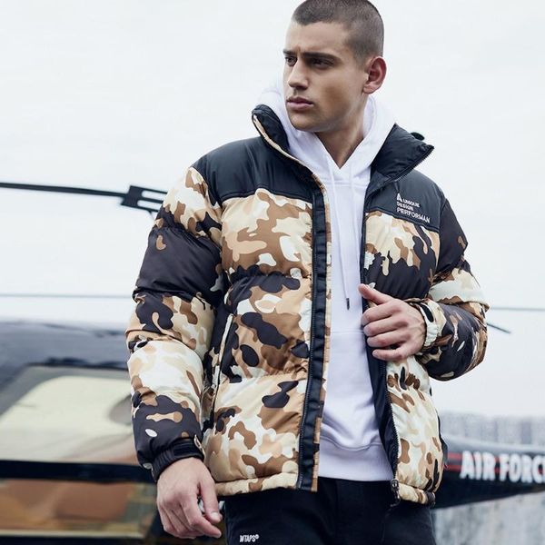 2020 new autumn winter mens jackets parka warm camouflage print thick outwear mens coats casual windbreaker quilted jackets men1, Black;brown
2020 new autumn winter mens jackets parka warm camouflage print thick outwear mens coats casual windbreaker quilted jackets men1, Black;brown