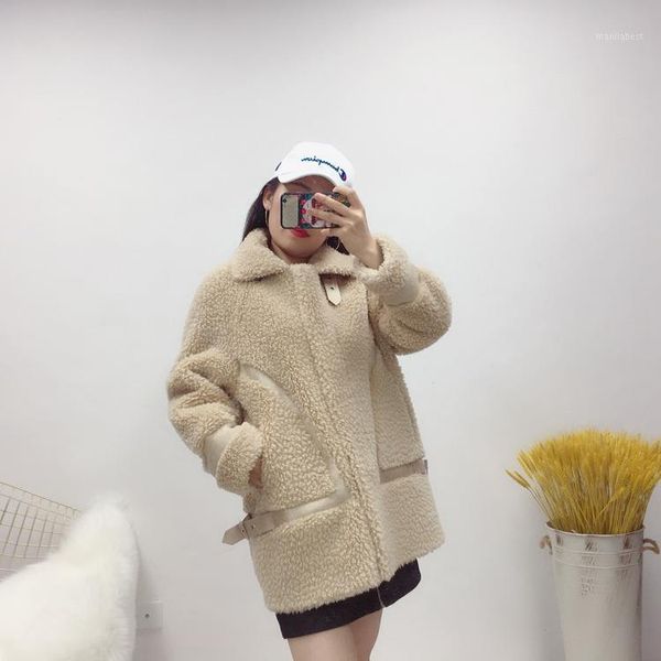 2020 new women winter real fur coats fashion natural lamb fur coat female double-faced outwear sheep shearing overcoat h531, Black
2020 new women winter real fur coats fashion natural lamb fur coat female double-faced outwear sheep shearing overcoat h531, Black