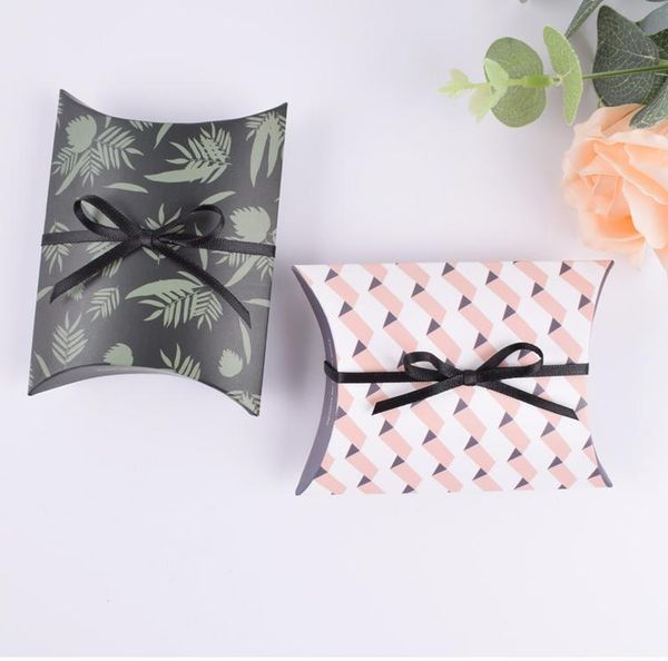 50шт листьева candy box new craft paper подушка форма свадебного подарочные коробки pie party экология kraft promotion геометрия jlluot mx_h 
50шт листьева candy box new craft paper подушка форма свадебного подарочные коробки pie party экология kraft promotion геометрия jlluot mx_h