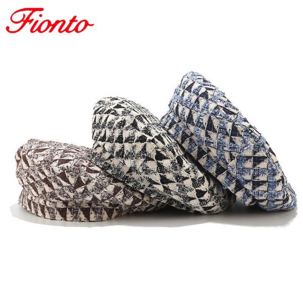 berets chic plaid beret female british retro wild fashion painter hat women's street trend small fragrance wind winter an1453, Blue;gray
berets chic plaid beret female british retro wild fashion painter hat women's street trend small fragrance wind winter an1453, Blue;gray