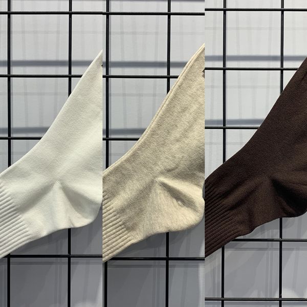 south korea east gate autumn and winter new cotton medium sockspure color versatile cotton socks fashion casual simple medium tube socks man, Black
south korea east gate autumn and winter new cotton medium sockspure color versatile cotton socks fashion casual simple medium tube socks man, Black