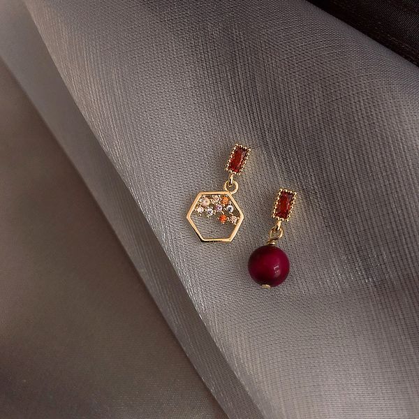 fashion 925 silver needle a red bean asymmetric small ear studs micro-inlaid simple and short earrings student office worker ear rings fashi, Golden
fashion 925 silver needle a red bean asymmetric small ear studs micro-inlaid simple and short earrings student office worker ear rings fashi, Golden