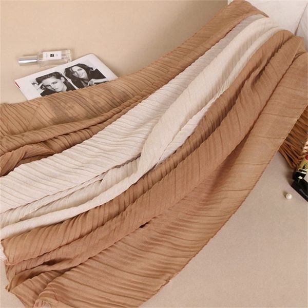 200*110cm winter fashion plain ombre solid ripple viscose shawl scarf wrinkle striped line pashmina muslim hijab echarpe foulard y201007, Blue;gray
200*110cm winter fashion plain ombre solid ripple viscose shawl scarf wrinkle striped line pashmina muslim hijab echarpe foulard y201007, Blue;gray