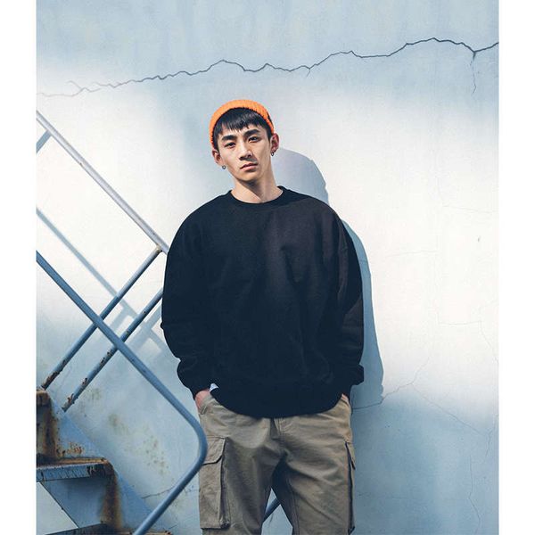 bdct crew neck sweater men's loose fashion ins solid color plush brand black hoodless autumn winter top
bdct crew neck sweater men's loose fashion ins solid color plush brand black hoodless autumn winter top