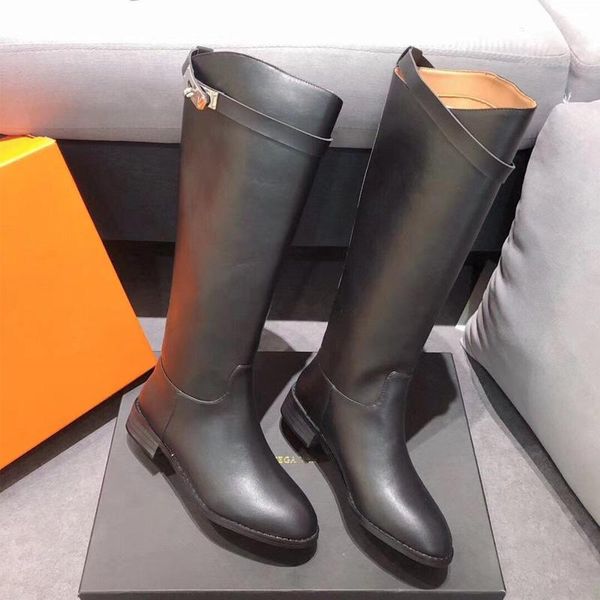 2021 горячих продаж нового вариации ботинок бренд пряжка колена сапоги высоких сапоги конструктора женщины роскошь келли ботинки способ над, Black
2021 горячих продаж нового вариации ботинок бренд пряжка колена сапоги высоких сапоги конструктора женщины роскошь келли ботинки способ над, Black