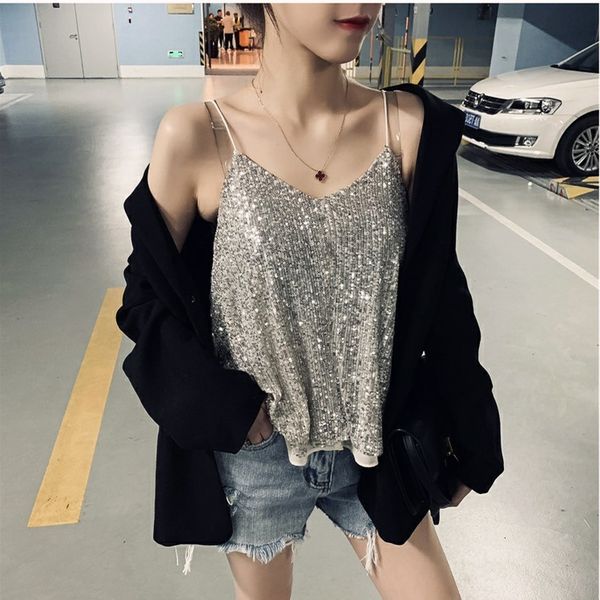 summer glittering sequin suspender vest t-shirt korean v-neck bottomed blouse girls' short loose top
summer glittering sequin suspender vest t-shirt korean v-neck bottomed blouse girls' short loose top