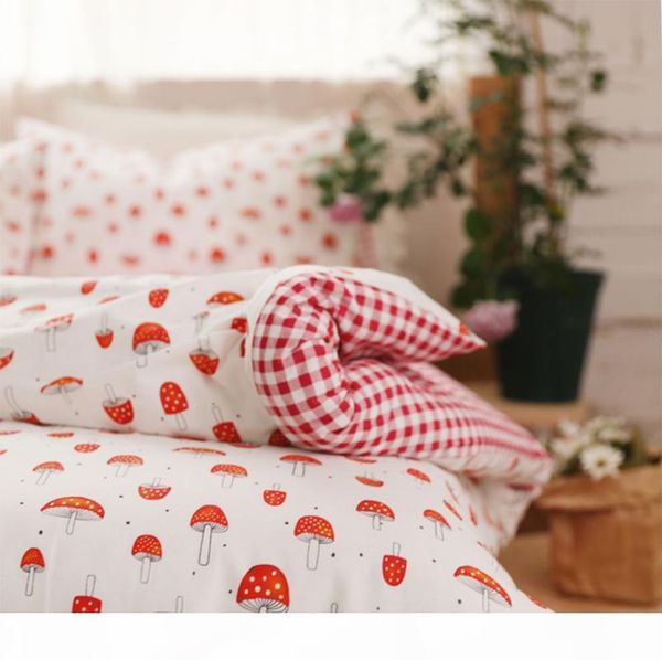 cute cartoon red mushrooms bedding set teen kid,cotton unusual twin full home textile bed sheet pillow case duvet cover
cute cartoon red mushrooms bedding set teen kid,cotton unusual twin full home textile bed sheet pillow case duvet cover