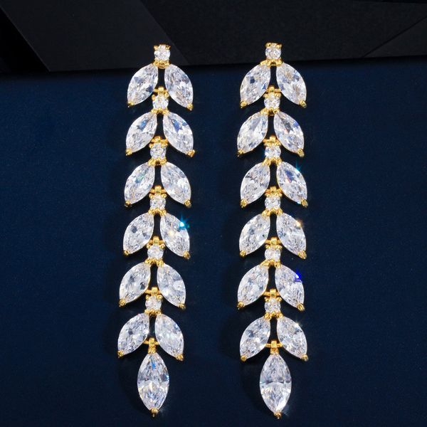 long dangle aaa cubic zirconia leaf earring designer for women copper earrings luxury jewelry 62mm white cz 18k gold silver earring girls fr
long dangle aaa cubic zirconia leaf earring designer for women copper earrings luxury jewelry 62mm white cz 18k gold silver earring girls fr