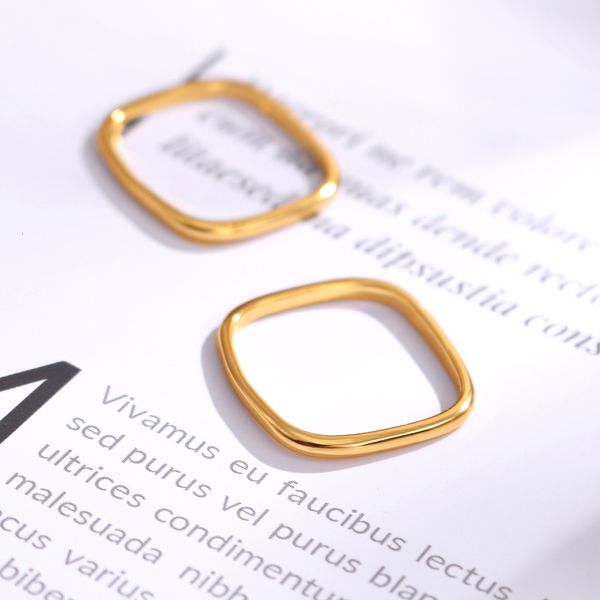 women's s925 sterling silver zhou's simple geometric circle plain face square ring
women's s925 sterling silver zhou's simple geometric circle plain face square ring