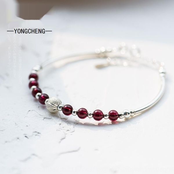 yongcheng s925 sterling silver garnet transfer bead for women's chic simple student lucky hand jewelry of japan and korea garnet bracel, Golden;silver
yongcheng s925 sterling silver garnet transfer bead for women's chic simple student lucky hand jewelry of japan and korea garnet bracel, Golden;silver