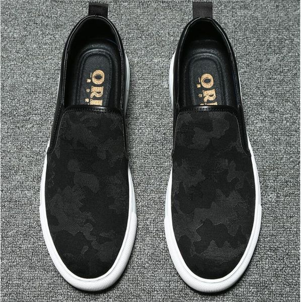 2021 new arrival men canvas loafers red black smoking slipper shoes elegant party dress flats flowers painted casual shoes 38-44
2021 new arrival men canvas loafers red black smoking slipper shoes elegant party dress flats flowers painted casual shoes 38-44