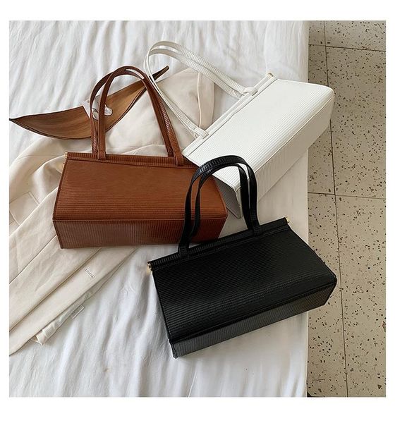 handheld large bag women's bag 2020 new leisure texture single shoulder oblique satchel underarm
handheld large bag women's bag 2020 new leisure texture single shoulder oblique satchel underarm
