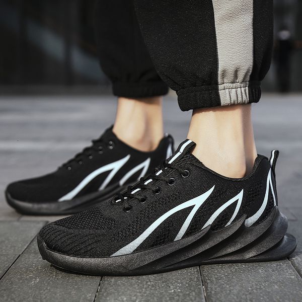 2020 women's outdoor shoes, men's sports shoes, Black
2020 women's outdoor shoes, men's sports shoes, Black