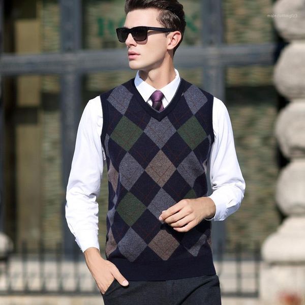 men's vests arrival autumn winter male pure wool sweater casual computer knitted v-neck vest, sleeveless fashion size s-xxl1, Black;white
men's vests arrival autumn winter male pure wool sweater casual computer knitted v-neck vest, sleeveless fashion size s-xxl1, Black;white