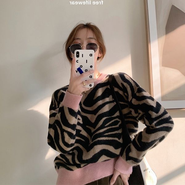 animal world contrast fauvism striped crew neck knitted cardigan women's new sweaterfall 2020 animal world contrast fauvism striped cre, White;black
animal world contrast fauvism striped crew neck knitted cardigan women's new sweaterfall 2020 animal world contrast fauvism striped cre, White;black
