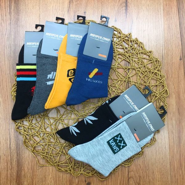 носки зимой новый и носки стиль случайных женщин socksstyle мужские полосатые письмо улыбающееся лицо мультфильм моды карты 8o8qc, Black
носки зимой новый и носки стиль случайных женщин socksstyle мужские полосатые письмо улыбающееся лицо мультфильм моды карты 8o8qc, Black