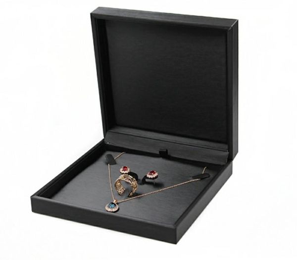 high-grade black pu leather brushed jewelry box european style ring box necklace earrings bracelet bracelet box brooch55, Black;white
high-grade black pu leather brushed jewelry box european style ring box necklace earrings bracelet bracelet box brooch55, Black;white