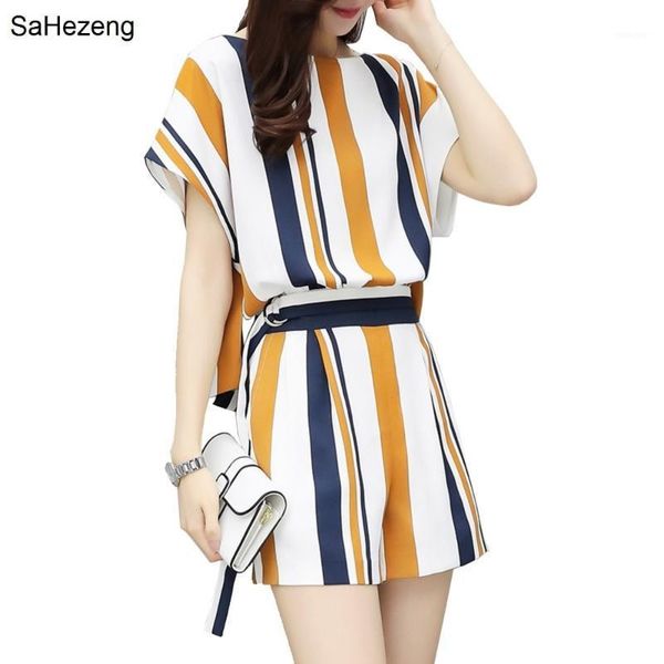 elegant women set 2018 women summer casual short sleeve striped + shorts two piece set female office suit ws811, White
elegant women set 2018 women summer casual short sleeve striped + shorts two piece set female office suit ws811, White
