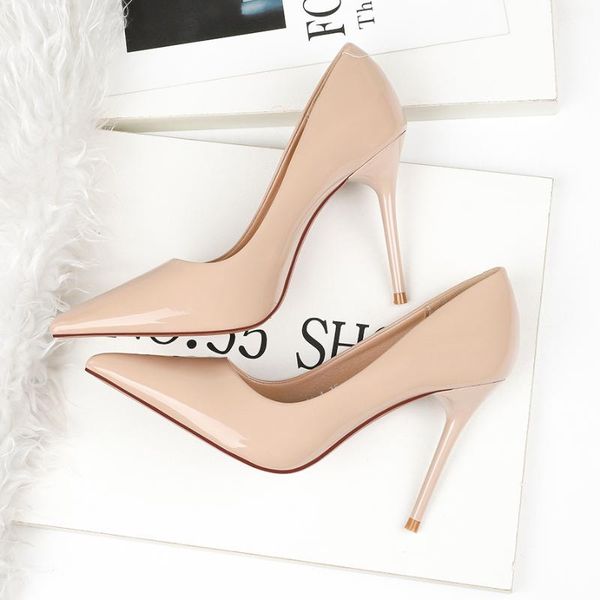 2020 women classic pumps extreme high heels 10cm stilettos ladies pointed toe shoes nude red blue black beige leopard heels
2020 women classic pumps extreme high heels 10cm stilettos ladies pointed toe shoes nude red blue black beige leopard heels