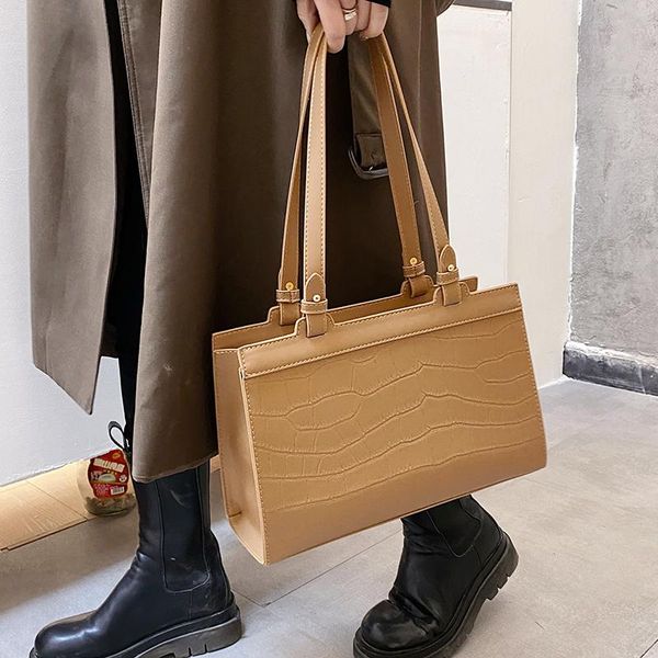 2021 stone pattern pu leather tote bags 2021 small cross body brand designer chain shoulder bag luxury handbags
2021 stone pattern pu leather tote bags 2021 small cross body brand designer chain shoulder bag luxury handbags