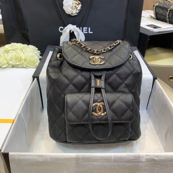 8944the high-end product of the new school bag 7a in the early spring of 2020 contains litchi grain and calfskin on the surface of pearls
8944the high-end product of the new school bag 7a in the early spring of 2020 contains litchi grain and calfskin on the surface of pearls