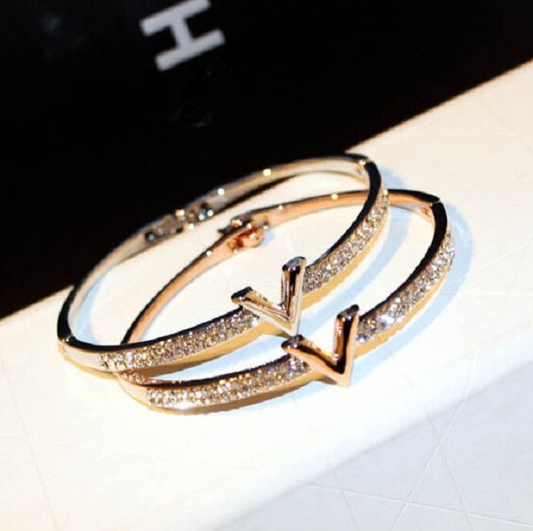 super sparkling fashion luxury designer letter v diamond zirconia bangle bracelet for woman girls 18cm rose gold, Black
super sparkling fashion luxury designer letter v diamond zirconia bangle bracelet for woman girls 18cm rose gold, Black