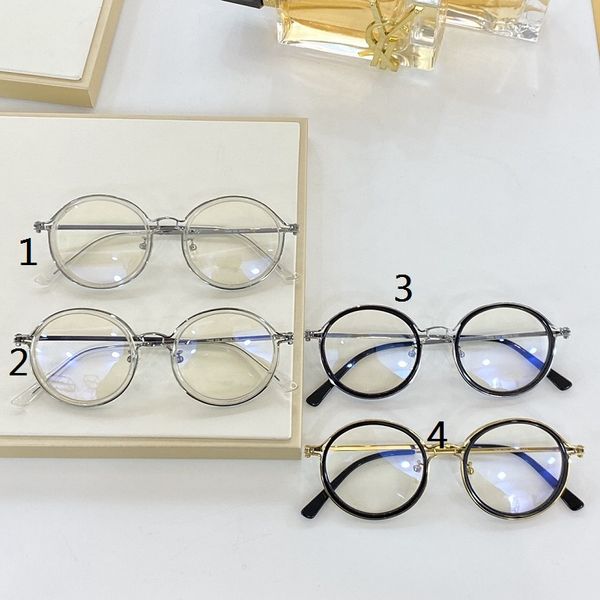 2021 new fashion classic style round frame metal material temperament male and female identical glasses ruler model 046 size 49*19*150
2021 new fashion classic style round frame metal material temperament male and female identical glasses ruler model 046 size 49*19*150