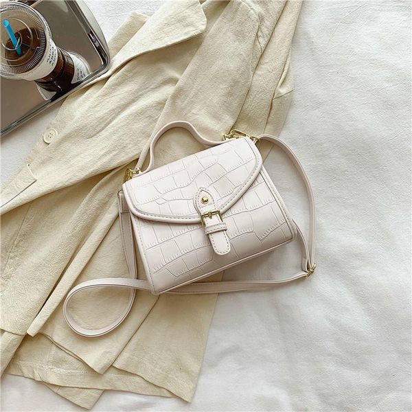 2020 summer new style shoulder bag fashion messenger bag stone pattern female lady solid color pu female 
2020 summer new style shoulder bag fashion messenger bag stone pattern female lady solid color pu female