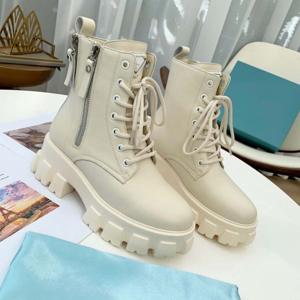 quality fashion leather star women shoes designer boots martin short spring ankle exquisite middle cylinder metal woman shoes booties bagsho, Black 
quality fashion leather star women shoes designer boots martin short spring ankle exquisite middle cylinder metal woman shoes booties bagsho, Black