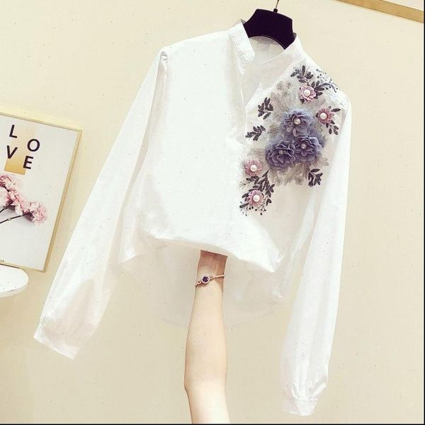 2021 spring new korean fashion embroidery embroidered decoration v neck long sleeved shirt female white shirt ut159 drop shipping
2021 spring new korean fashion embroidery embroidered decoration v neck long sleeved shirt female white shirt ut159 drop shipping