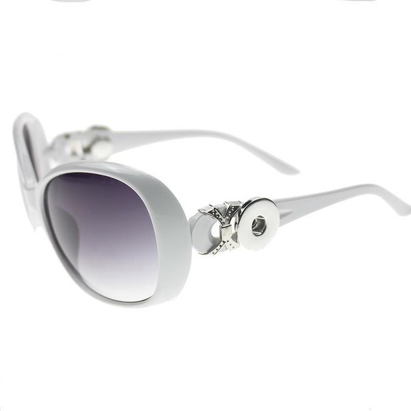 18mm snap button sunglasses elegant ladies oculos oval lens vintage eyewear accessories sun glasses f bbykwn, White;black
18mm snap button sunglasses elegant ladies oculos oval lens vintage eyewear accessories sun glasses f bbykwn, White;black